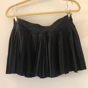 Lululemon Pleat to Street Skirt Size 8